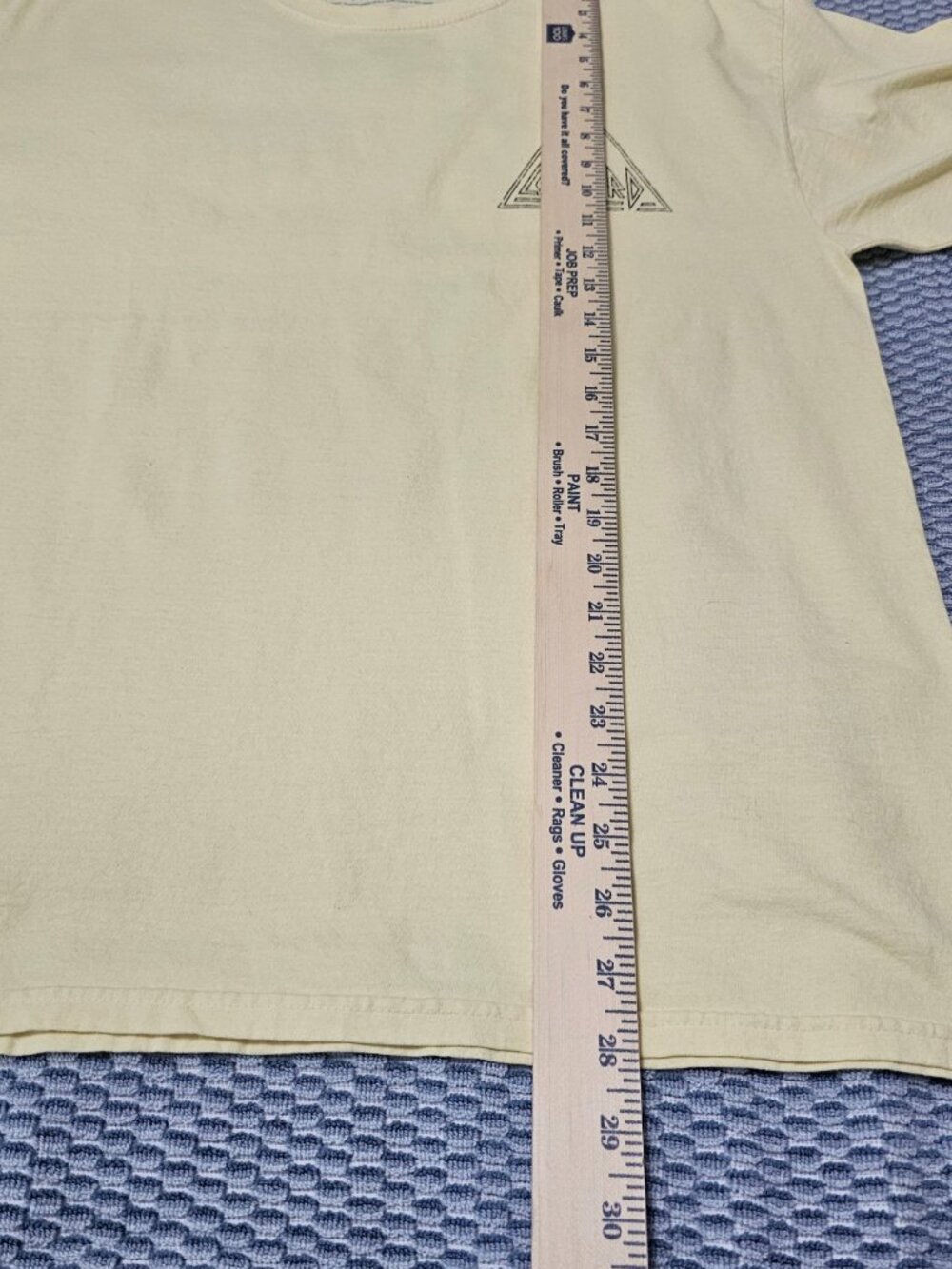 Def Leppard Band Graphic T-Shirt Yellow Cotton Women's Size Medium/Large NEW - Picture 7 of 7